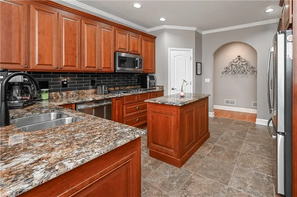 8227 Farmington Lane Winston, GA 30187
