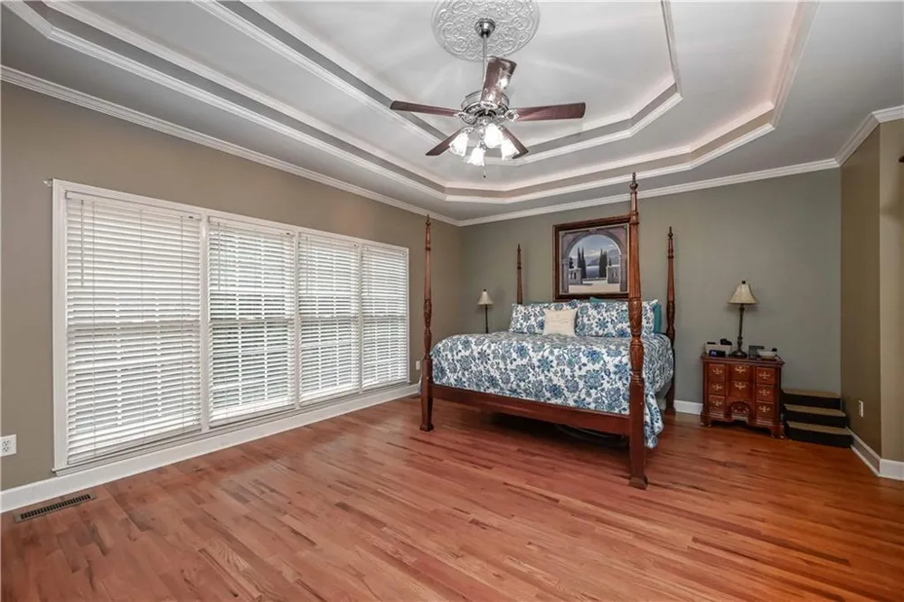 8227 Farmington Lane Winston, GA 30187