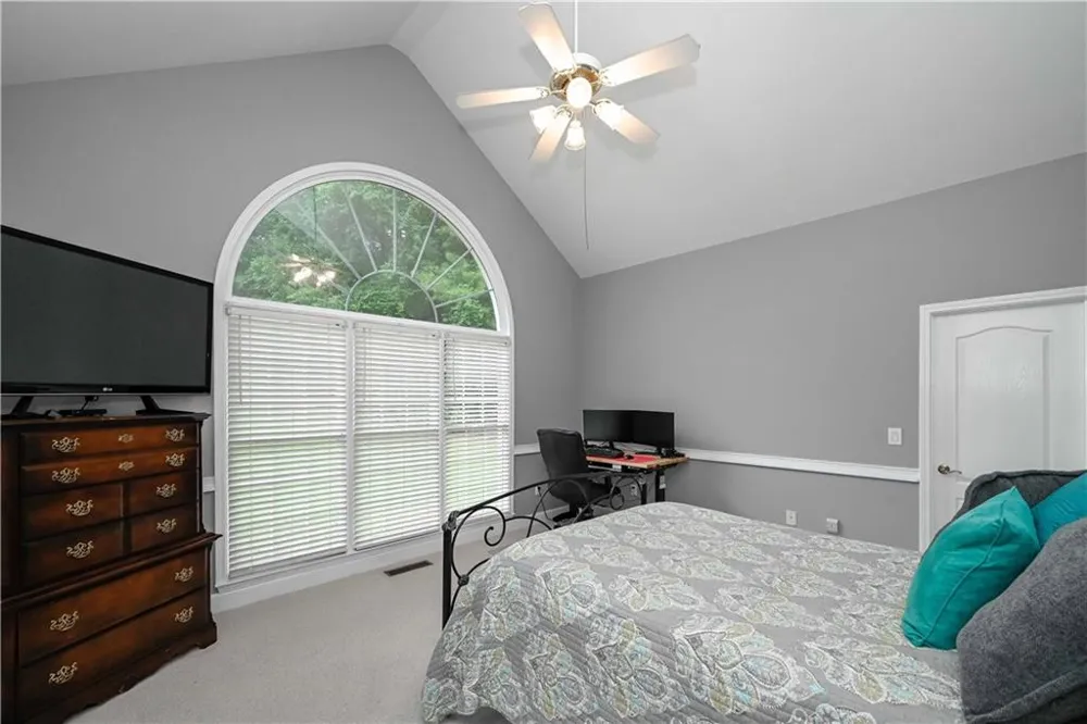 8227 Farmington Lane Winston, GA 30187