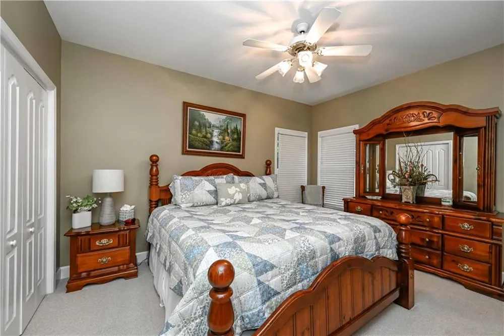 8227 Farmington Lane Winston, GA 30187