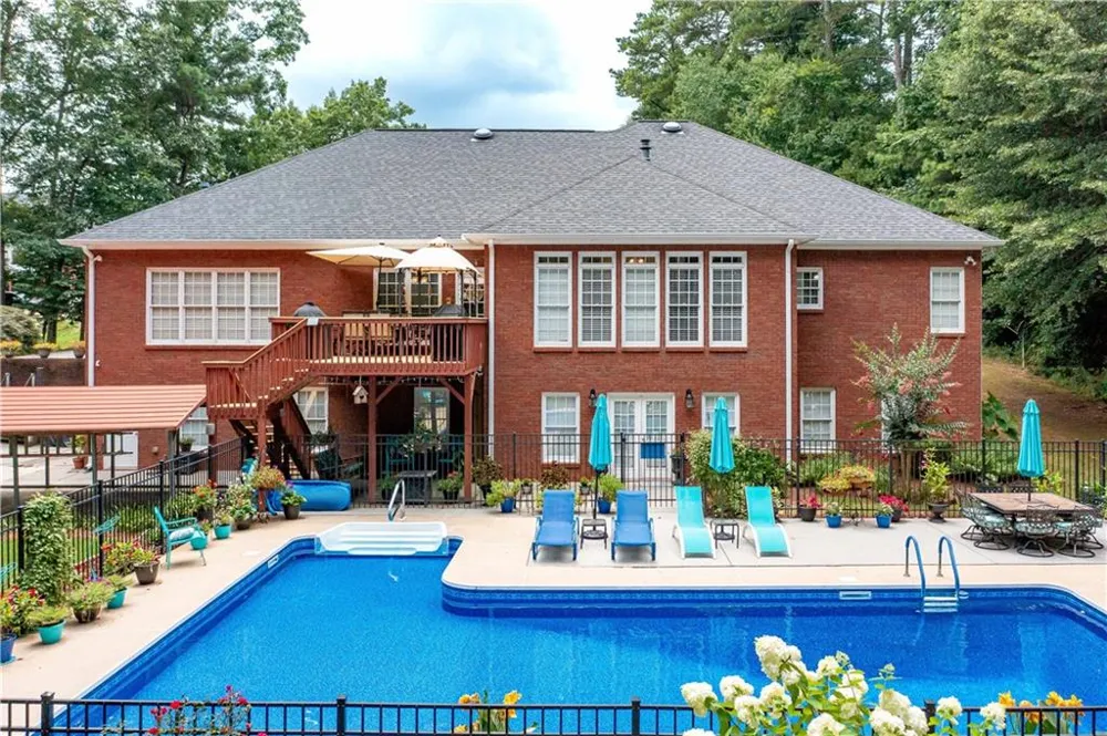 8227 Farmington Lane Winston, GA 30187