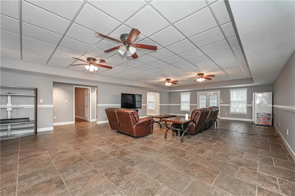 8227 Farmington Lane Winston, GA 30187