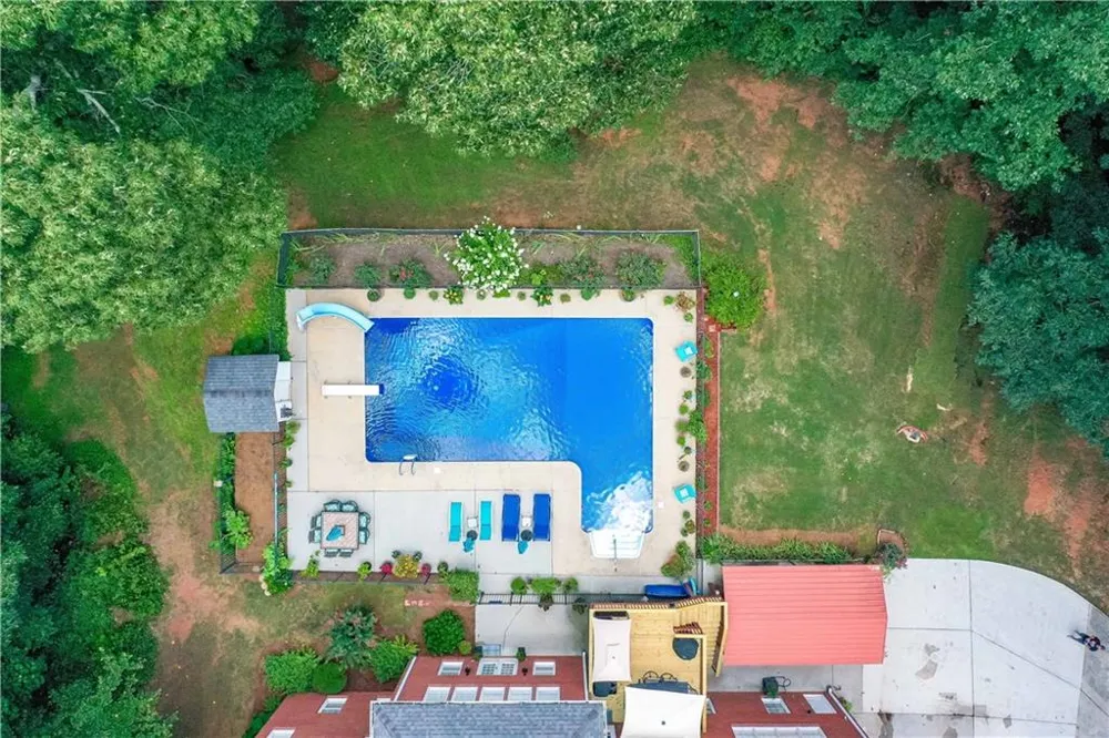 8227 Farmington Lane Winston, GA 30187