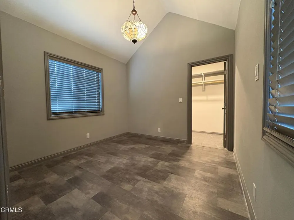 1712 Lincoln Street Burbank, CA 91506
