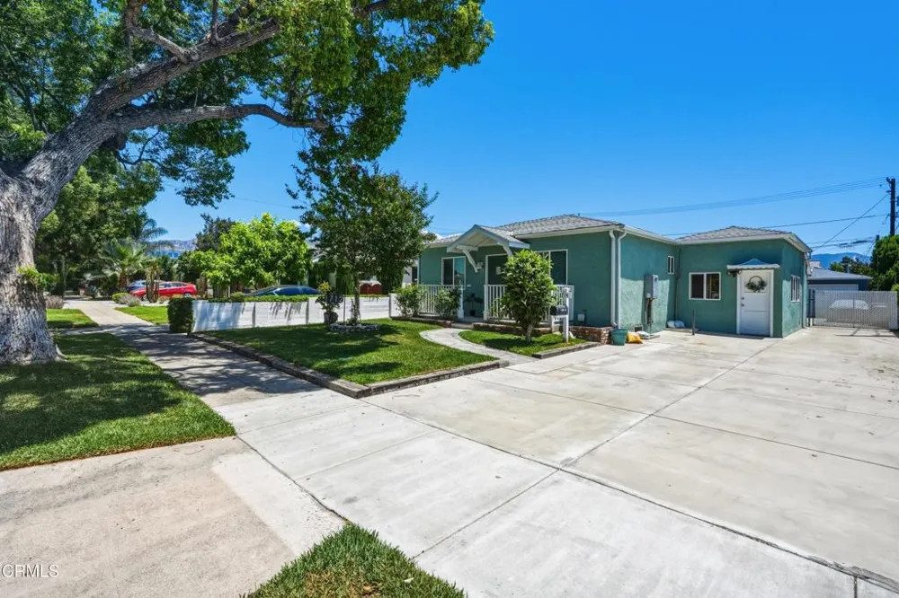 1712 Lincoln Street Burbank, CA 91506