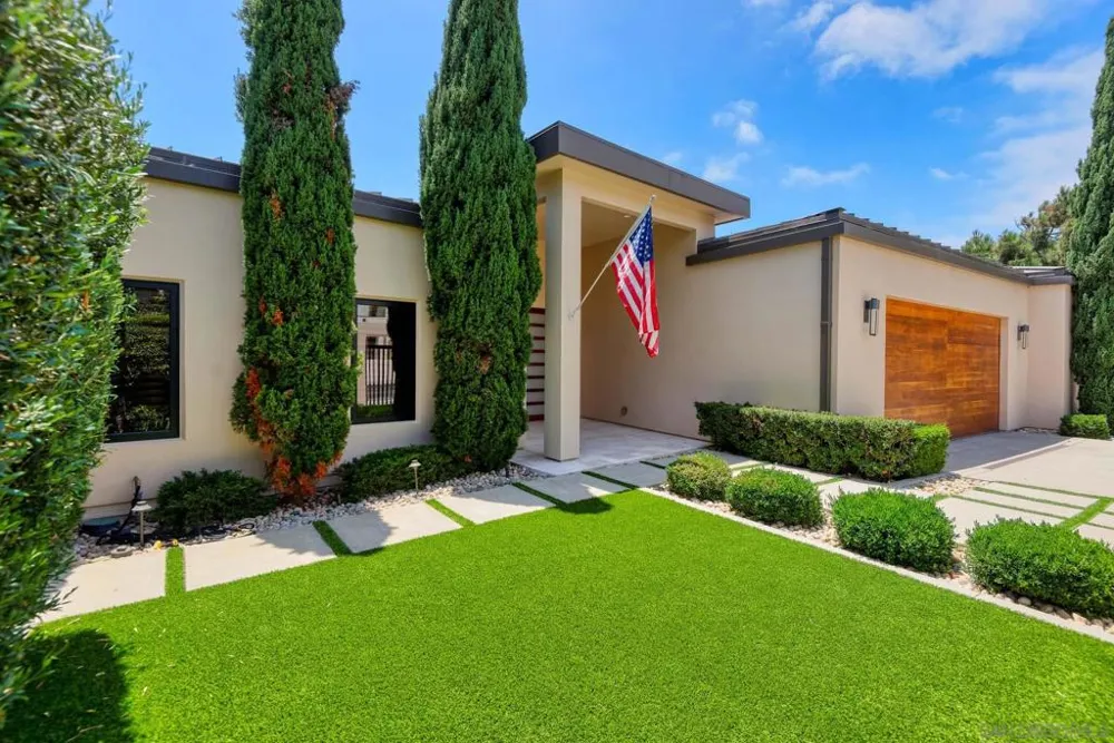 5910 Camino De La Costa La Jolla, CA 92037