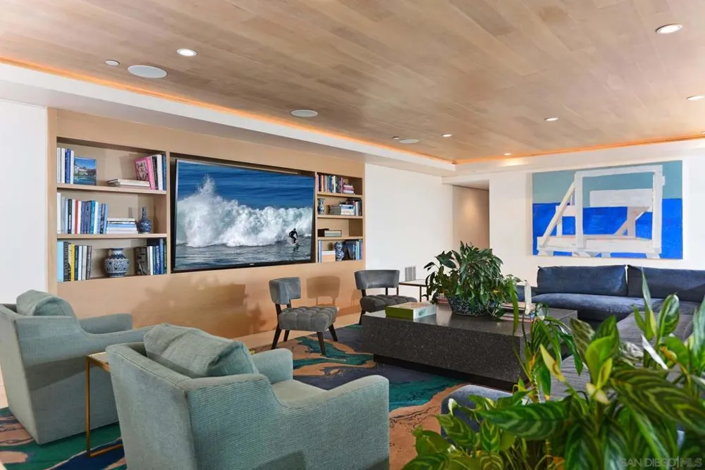 5910 Camino De La Costa La Jolla, CA 92037