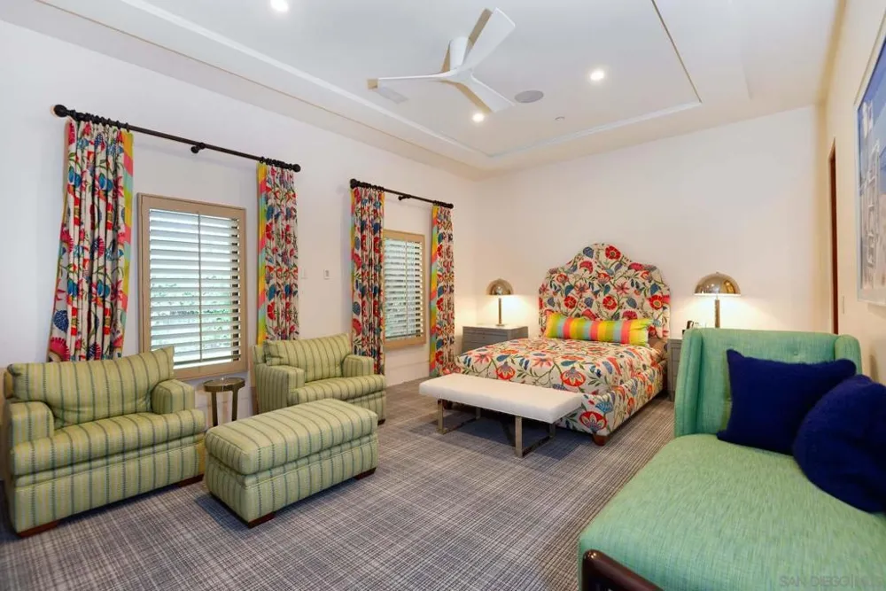 5910 Camino De La Costa La Jolla, CA 92037
