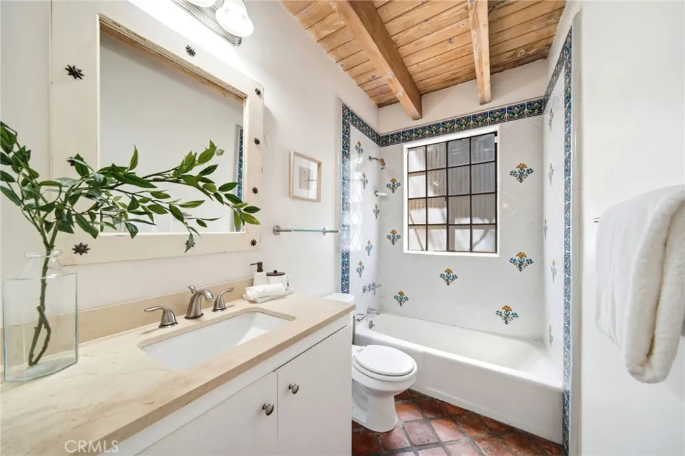 9624 Highland Gorge Drive Beverly Hills, CA 90210