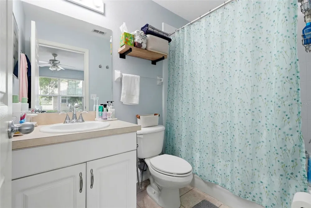 4611 SW 48TH WAY #108 Gainesville, FL 32608