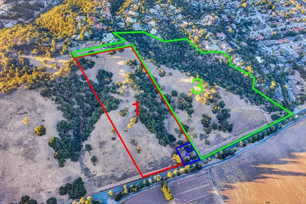2005 Hecker Pass Hwy Gilroy, CA 95020