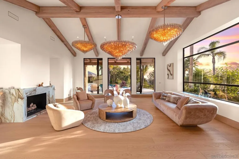 7150 Via Del Charro Rancho Santa Fe, CA 92067