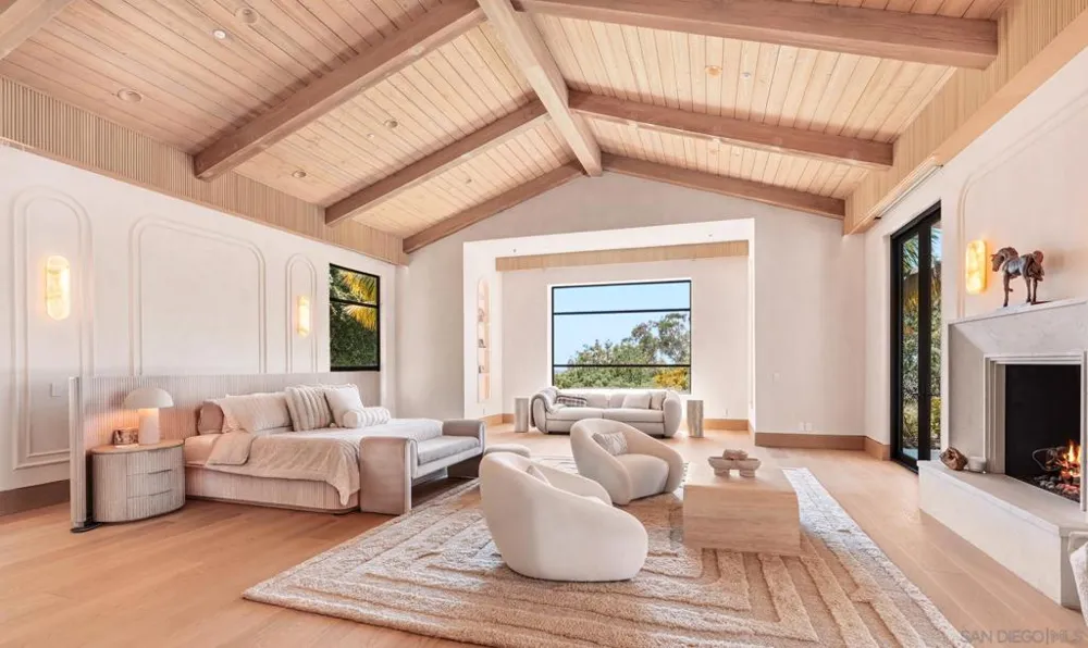 7150 Via Del Charro Rancho Santa Fe, CA 92067