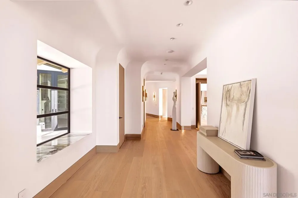 7150 Via Del Charro Rancho Santa Fe, CA 92067