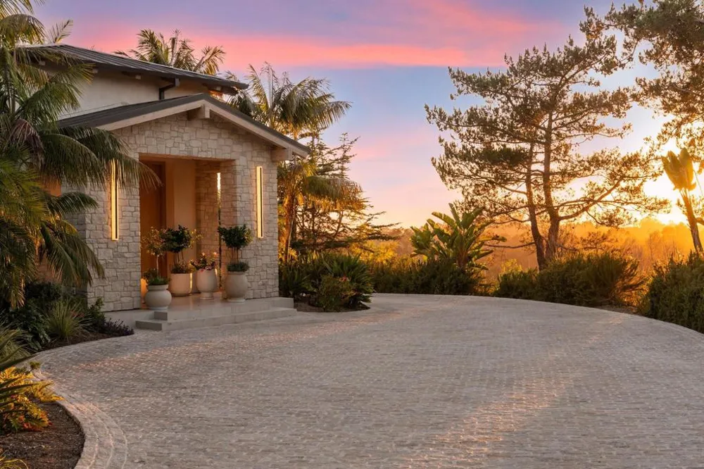 7150 Via Del Charro Rancho Santa Fe, CA 92067