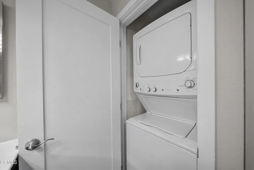 3700 Dean Drive #3103 Ventura, CA 93003
