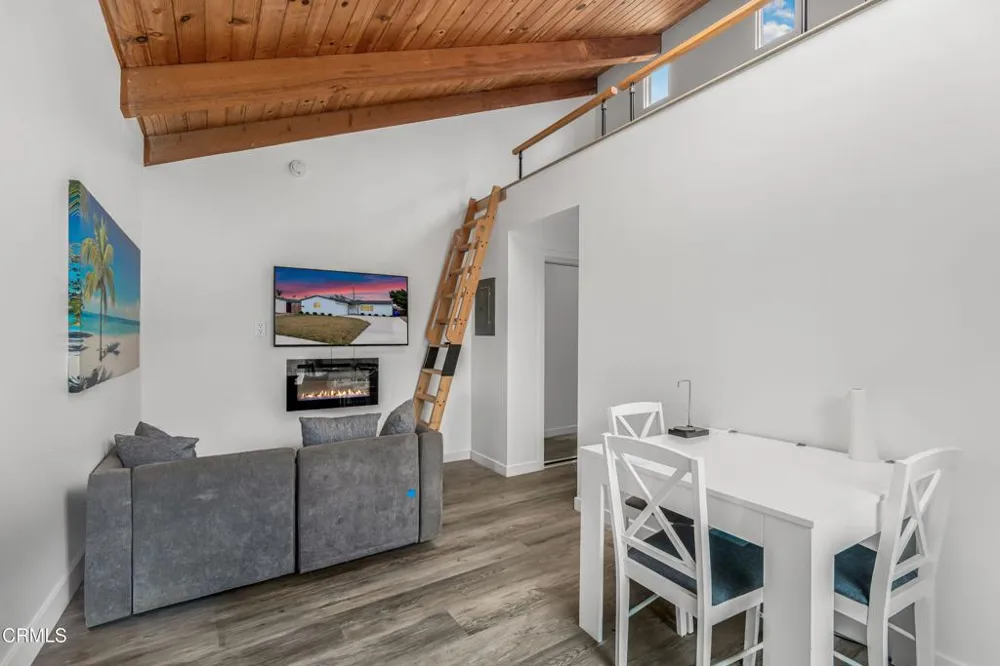 1136 7th Place Port Hueneme, CA 93041