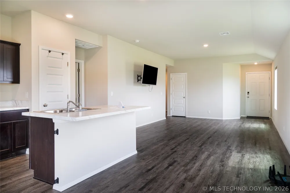 20891 McKellop Drive Kellyville, OK 74039