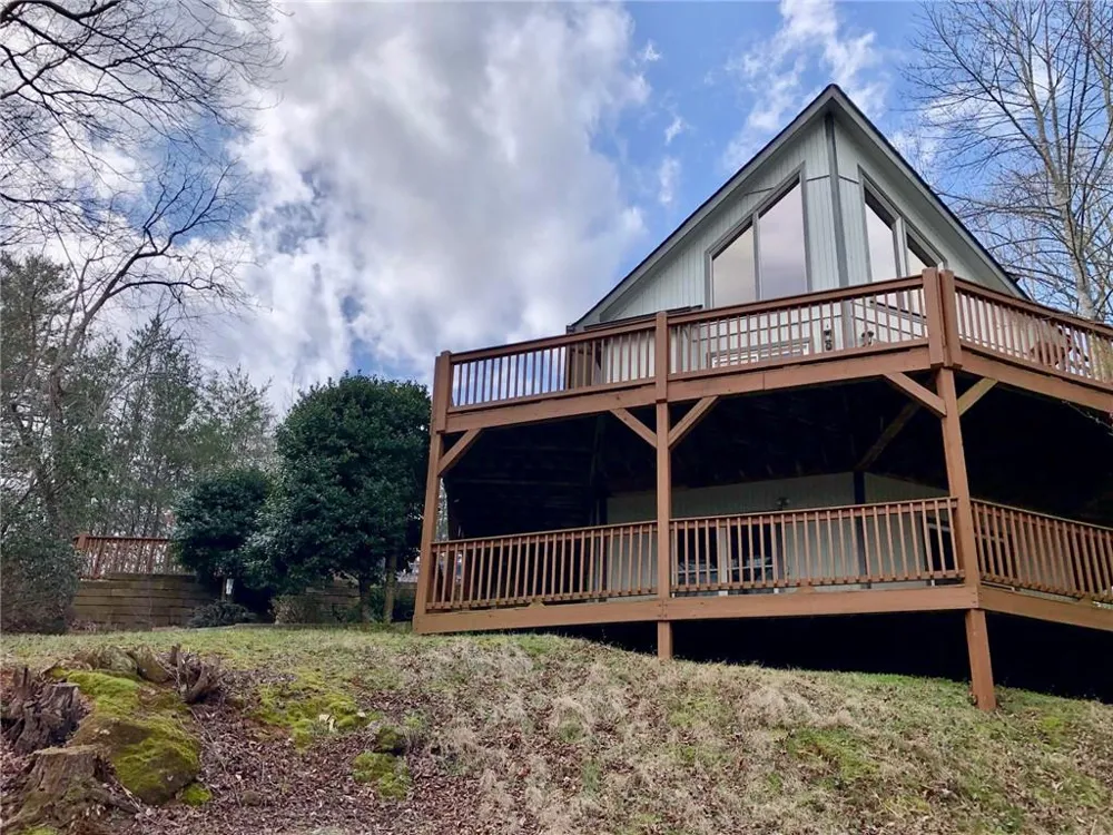 2585 Panorama Drive Sautee Nacoochee, GA 30571