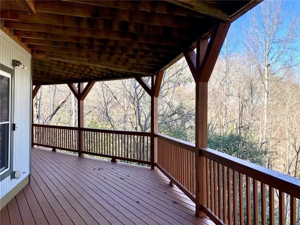2585 Panorama Drive Sautee Nacoochee, GA 30571