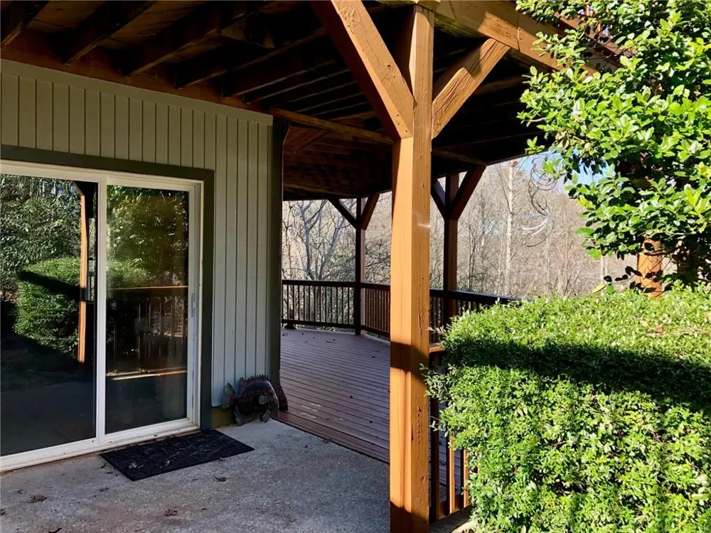 2585 Panorama Drive Sautee Nacoochee, GA 30571