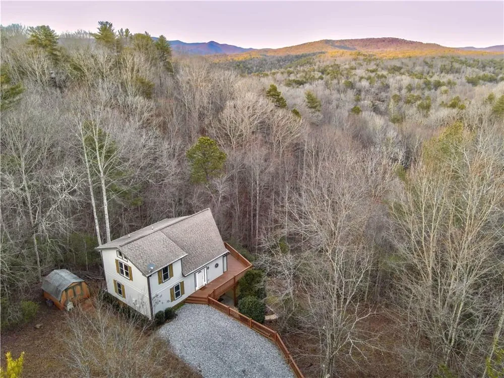2585 Panorama Drive Sautee Nacoochee, GA 30571