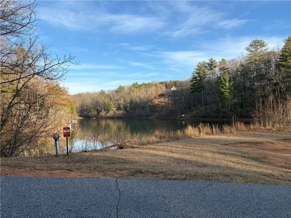2585 Panorama Drive Sautee Nacoochee, GA 30571