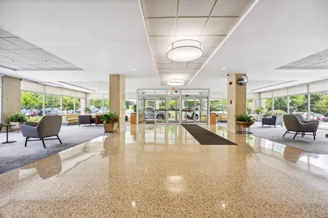 10500 ROCKVILLE PIKE #122