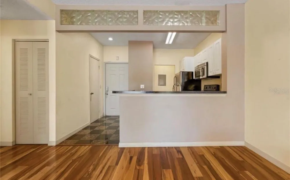 4107 CHATHAM OAK COURT #326 Tampa, FL 33624