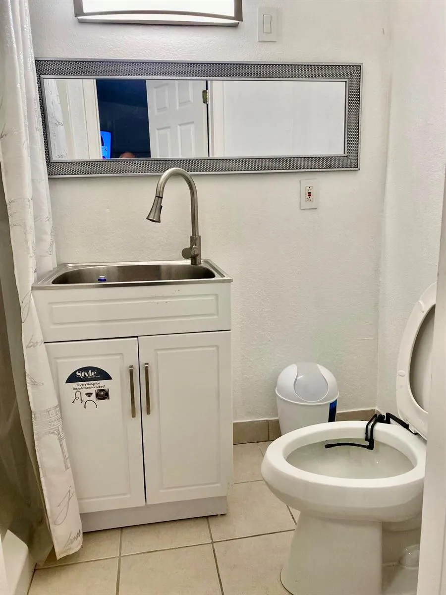 6940 NW 44th Avenue #Lot E-07 Coconut Creek, FL 33073