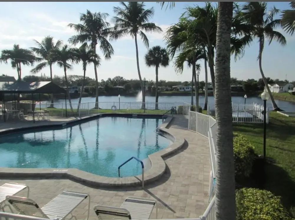 6940 NW 44th Avenue #Lot E-07 Coconut Creek, FL 33073