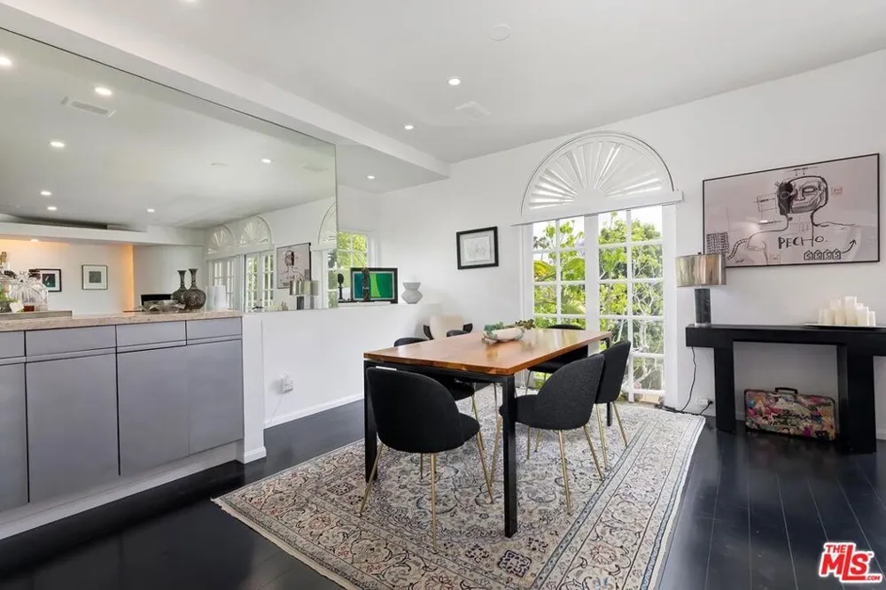 9921 Durant Drive #2 Beverly Hills, CA 90212