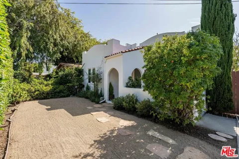 239 Everett Street
