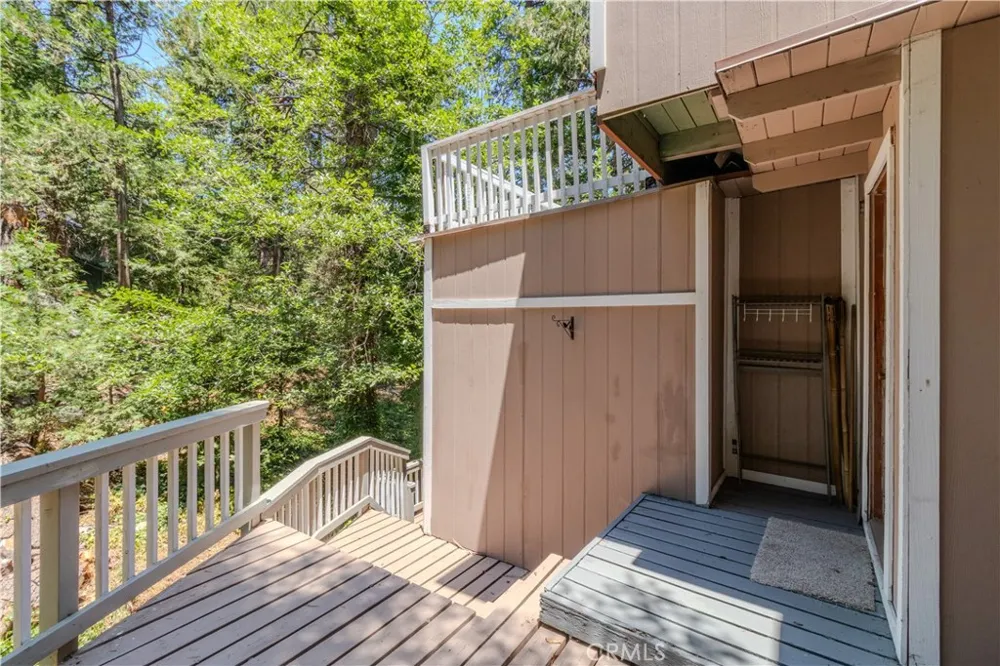 23716 Shady Crestline, CA 92325