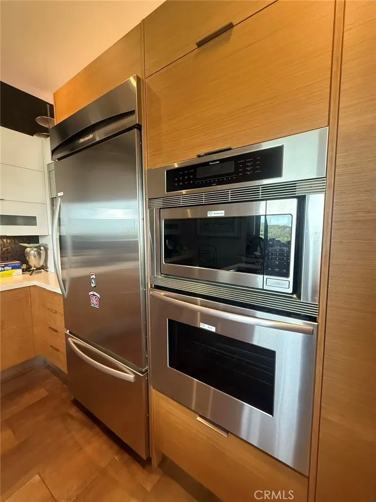 988 Acapulco Laguna Beach, CA 92651