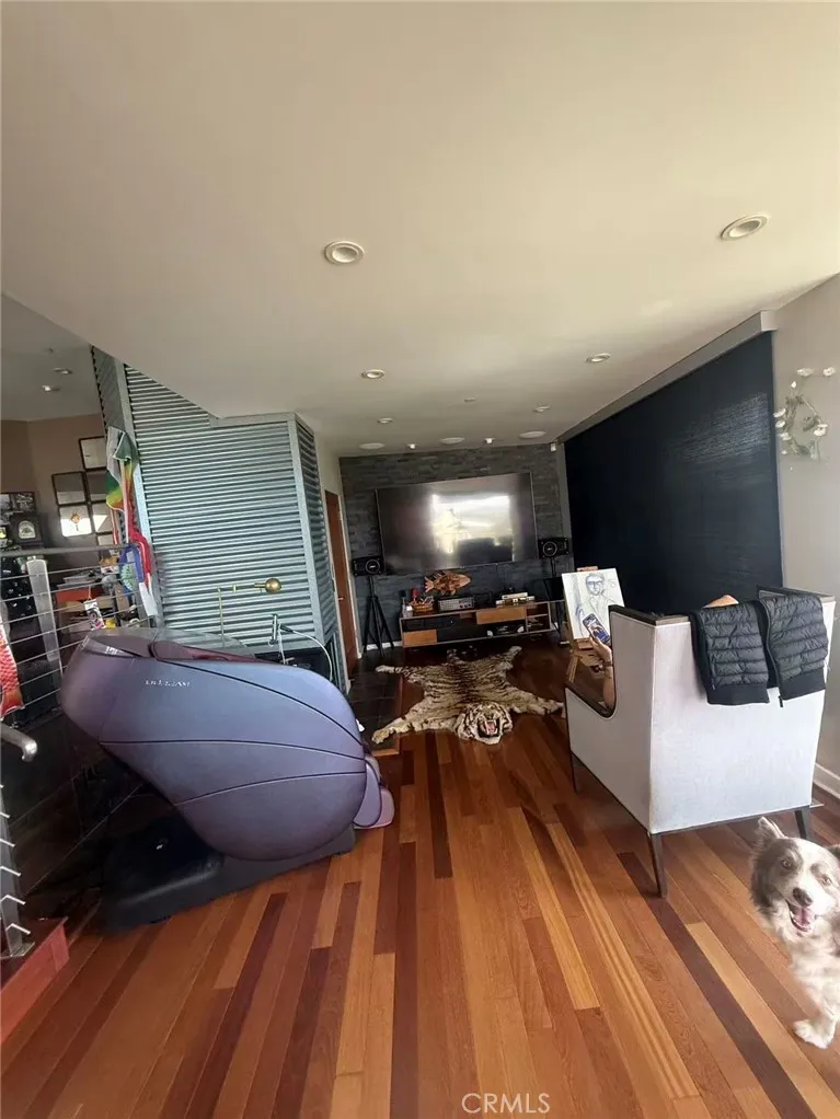 988 Acapulco Laguna Beach, CA 92651