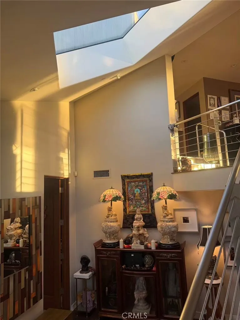 988 Acapulco Laguna Beach, CA 92651
