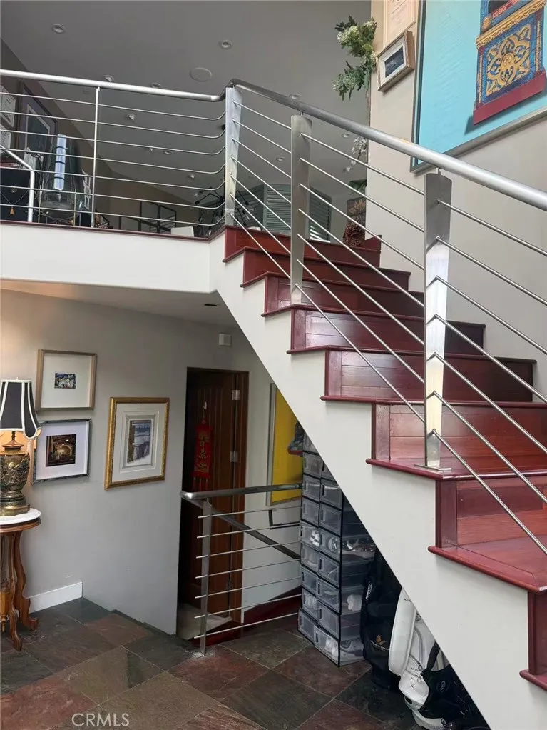 988 Acapulco Laguna Beach, CA 92651