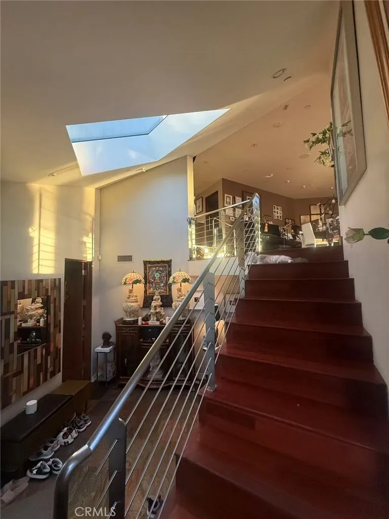 988 Acapulco Laguna Beach, CA 92651