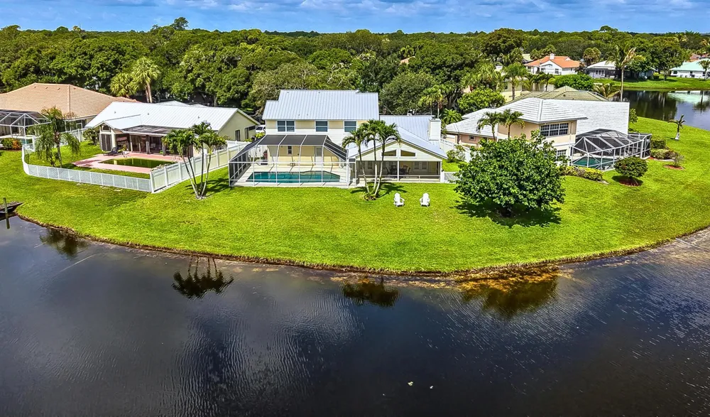 18862 Loblolly Pine Court Jupiter, FL 33458