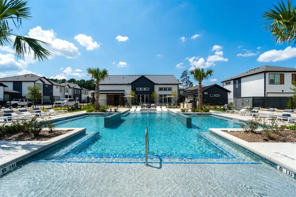 33200 Forest W Street #3B Magnolia, TX 77354