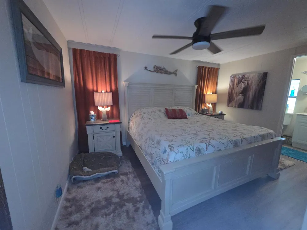 8020 SE Shenandoah Drive Hobe Sound, FL 33455