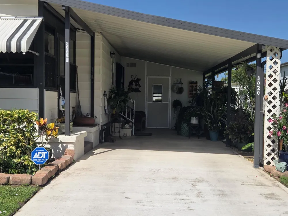8020 SE Shenandoah Drive Hobe Sound, FL 33455