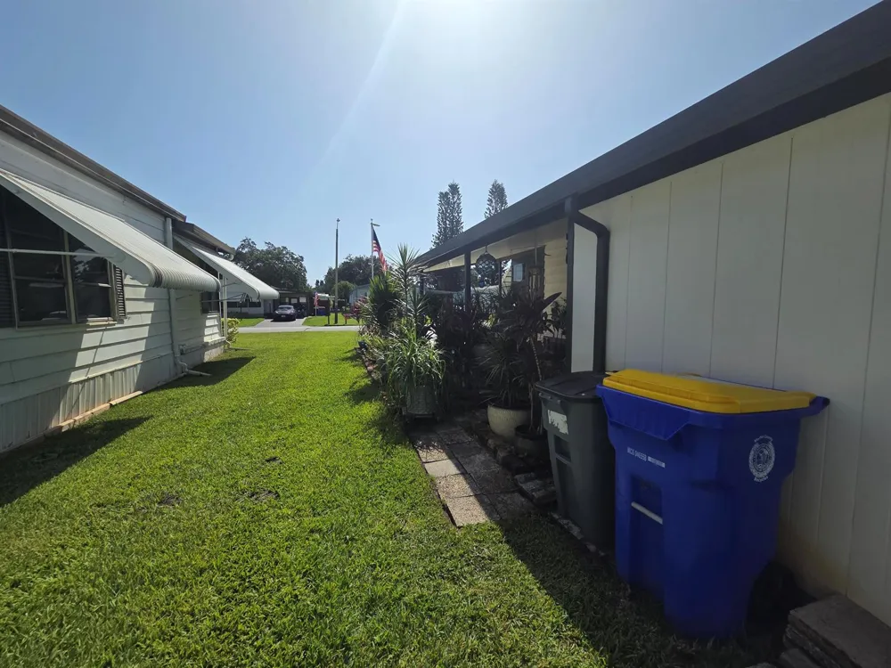 8020 SE Shenandoah Drive Hobe Sound, FL 33455
