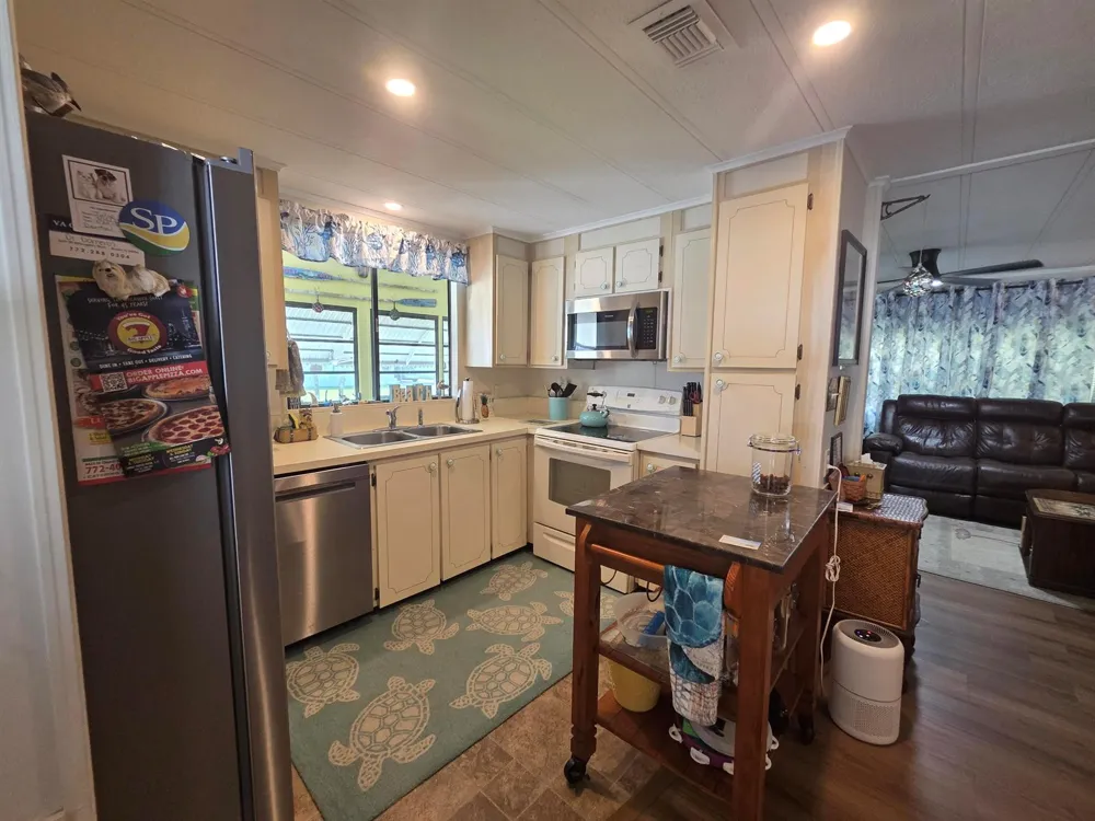 8020 SE Shenandoah Drive Hobe Sound, FL 33455