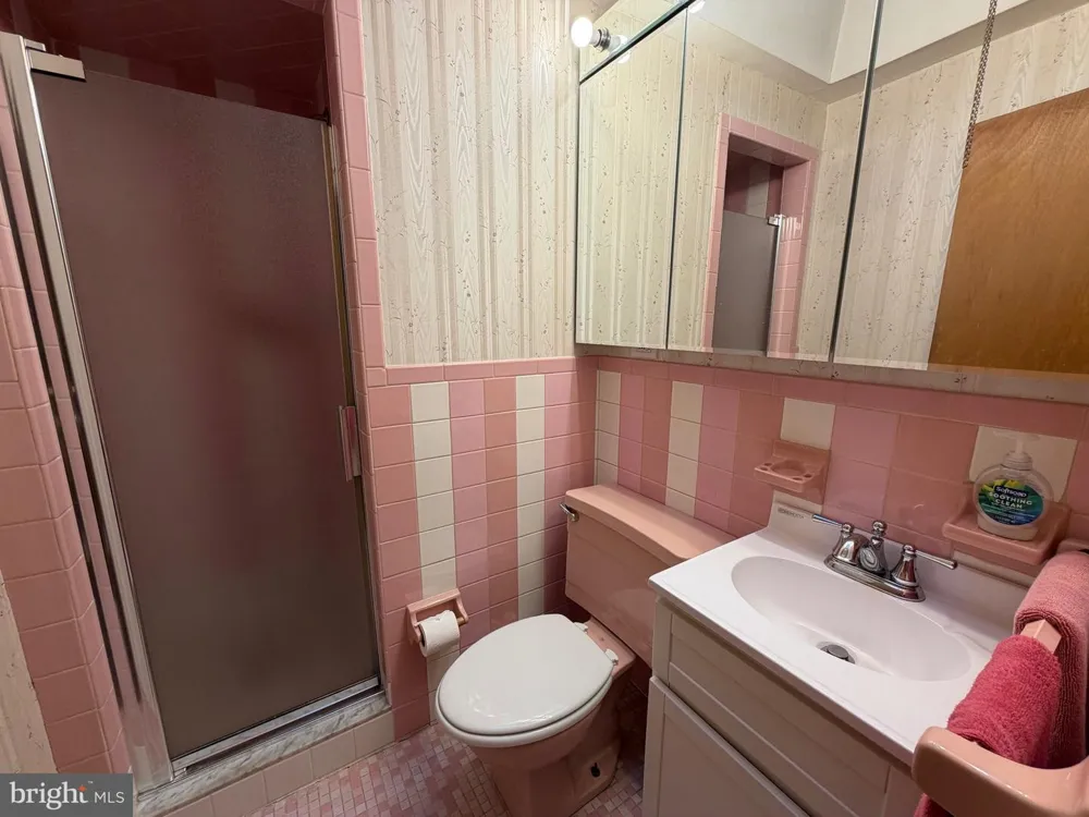 10800 PERRIN ROAD Philadelphia, PA 19154