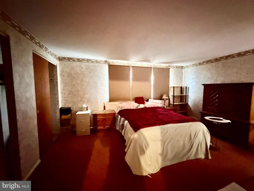 10800 PERRIN ROAD Philadelphia, PA 19154