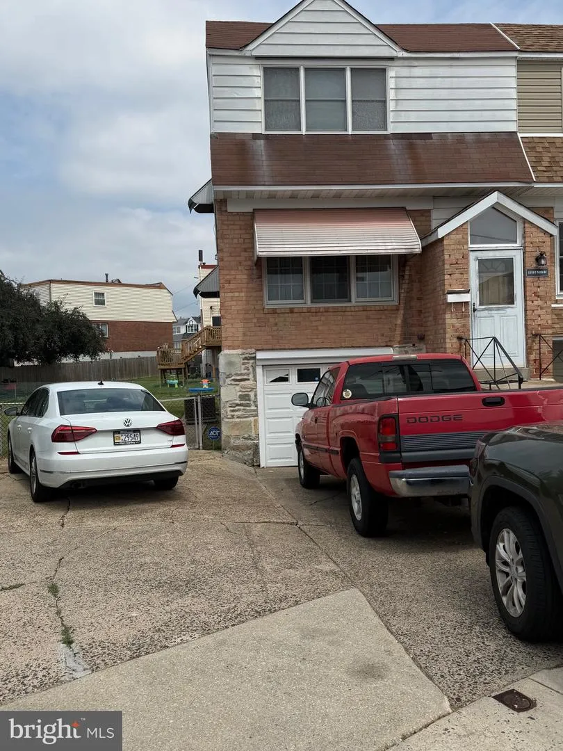 10800 PERRIN ROAD Philadelphia, PA 19154