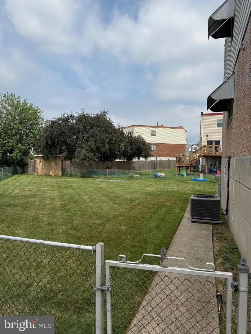 10800 PERRIN ROAD Philadelphia, PA 19154