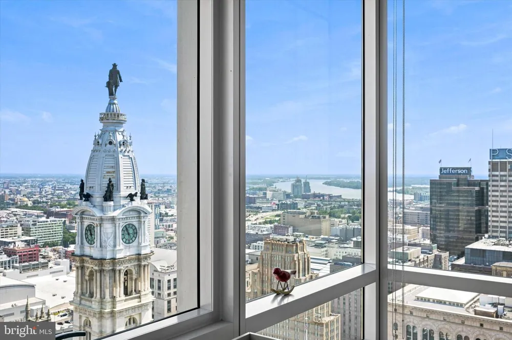 1414 S PENN SQUARE #43D Philadelphia, PA 19102